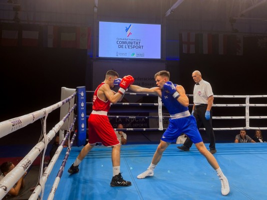 Boxeadores de 15 países disputan en La Nucía el Boxam Elite
