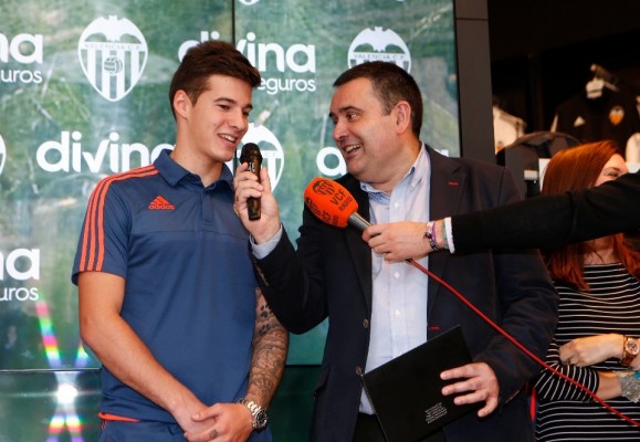 Santi Mina: 