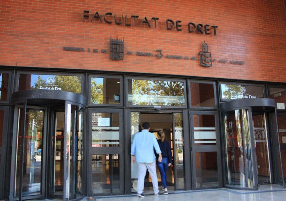 Un congreso aborda a través del Derecho las claves para conseguir un sistema financiero sostenible 