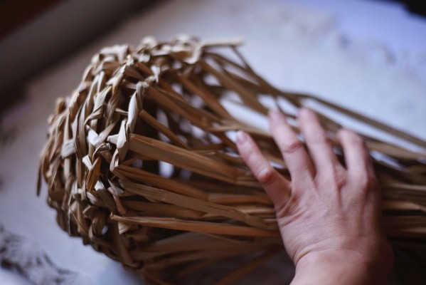 El arte que se inspira en Almedíjar y el mundo rural: 'Lanar' enseña los trabajos de su residencia