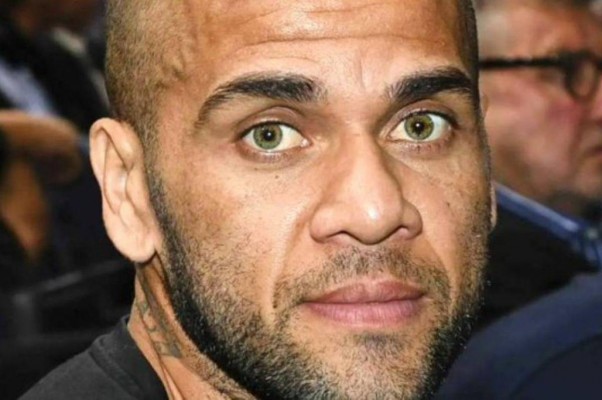 La Audiencia envía a juicio a Dani Alves acusado de agresión sexual