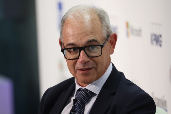 La junta de Unicaja ratifica a Rubiales y aprueba las remuneraciones de los consejeros
