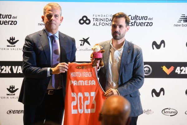 Carbonell confirma que Valencia Basket no se plantea fichar 