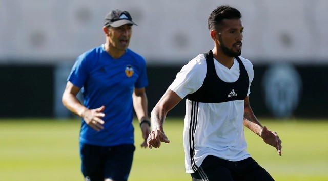 Garay despeja la última incógnita: llevará el número 24