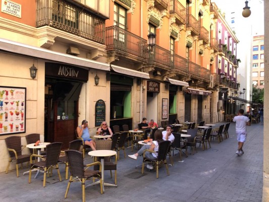 Otra sonometría y un censo de locales: la llave para controlar el ruido en el Casco Antiguo de Alicante