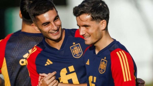 El Valencia ingresó dos millones por sus internacionales 