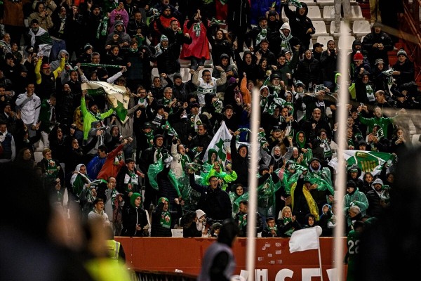 Empujoncito económico del Elche a sus aficionados