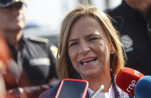 El Gobierno estudia que un caudal ecológico que recupere flora y fauna del Turia una el río con el mar