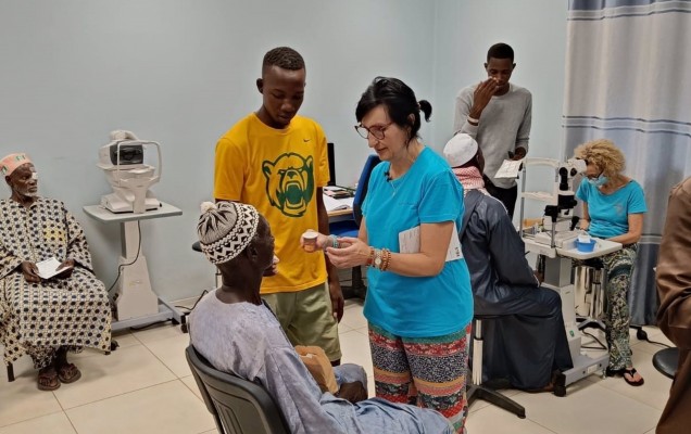 La ONG 'Azul en Acción' y Clínicas COC ponen en marcha un nuevo hospital oftalmológico en Senegal
