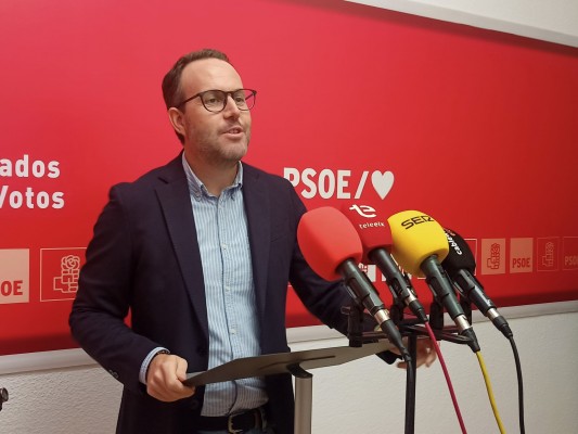 El PSOE de Elche quiere enmendar el pleno sobre la Amnistía: en la Constitución y condonar deuda a otras CCAA