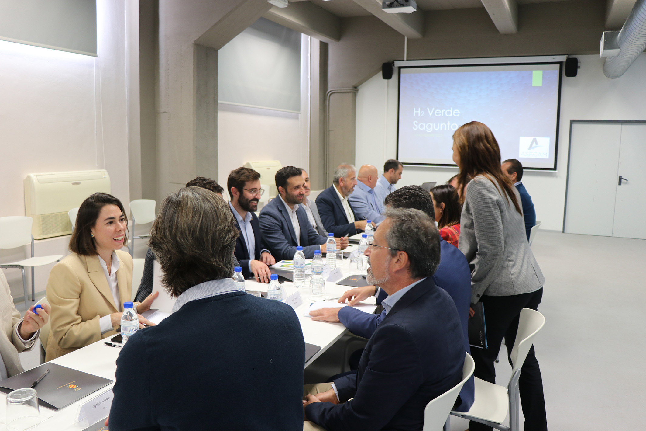 El Instituto para la Diversificación y Ahorro de la Energía presenta en Sagunt iniciativas energéticas