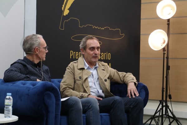 Joaquín Ferry presenta la novela 'Los Ángeles Caídos', ganadora del I Premi Ciutat d'Onda