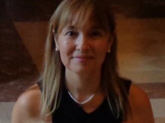 Montserrat Espallargas Barceló guanya el IV Premi Ciutat d’Alcoi de Novel·la Isabel-Clara Simó
