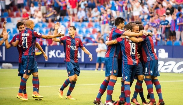 El Levante suma un punto en Tarragona y sigue en lo alto de la tabla