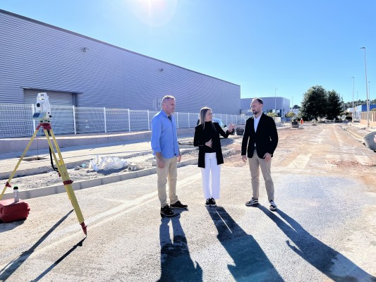 La Vall d’Uixó ultima la inversión de 1,3 millones de euros en sus polígonos industriales