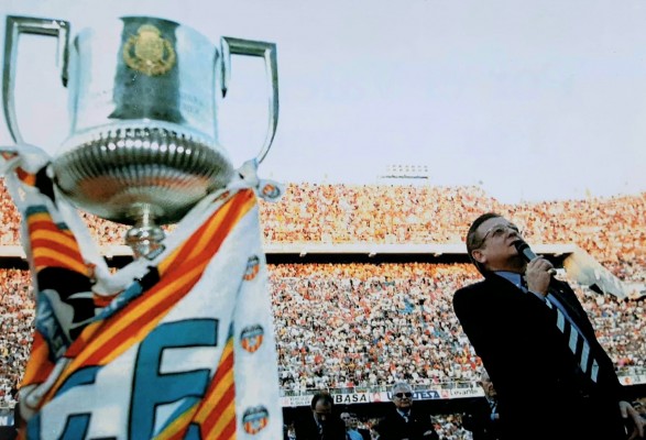 Pedro Cortés en Veus Fé-Cé: vida, luces y sombras del presidente de las dos finales de Champions