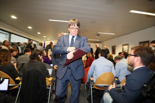 Puigdemont afirma que se abre una etapa inédita que se 