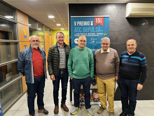 ATC anima a los estudiantes a investigar en el campo cerámico con el quinto galardón Impulsa