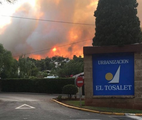 La Guardia Civil investiga los 4 focos del incendio y busca a un posible pirómano