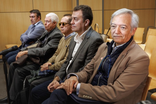 Condenados dos exalcaldes de Enguera y Requena por el amaño de contratos para el exsuegro de Benavent