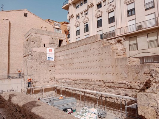 Murcia mima su patrimonio con brigadas exprés y una web y teléfono para avisos de daños