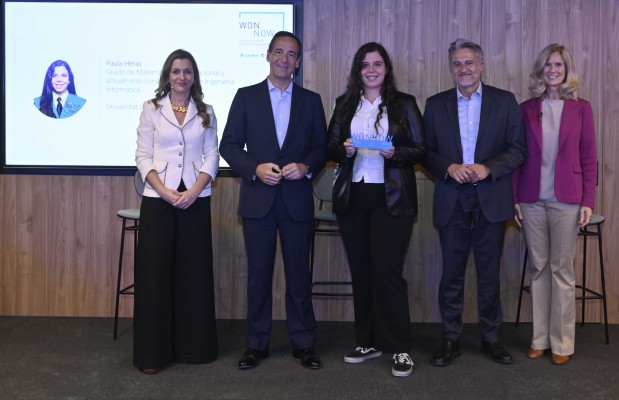 Una estudiante de la UJI obtiene un premio a la excelencia femenina en grados de ciencias