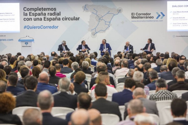 1.800 empresarios y representantes sociales se reunirán en Madrid para reclamar el Corredor