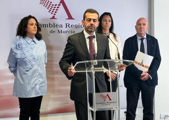 Primer choque de la coalición: el PP tumba la propuesta de Vox de bajar impuestos en vivienda