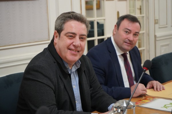 Vox pide en Les Corts la 