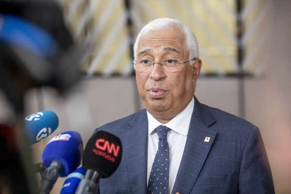 Dimite el primer ministro de Portugal tras ser investigado por prevaricación y corrupción