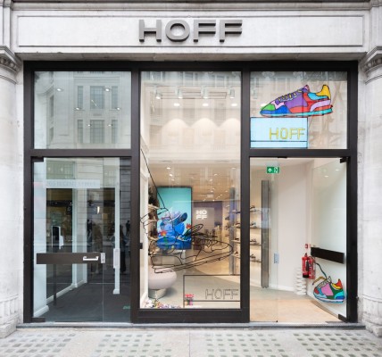 La ilicitana Hoff abre otra tienda propia fuera de la frontera: apertura en Londres