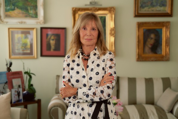 Pilar Eyre: 