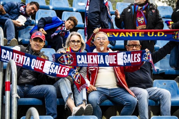 El Levante estrena la venta por internet de entradas para los desplazamientos del equipo