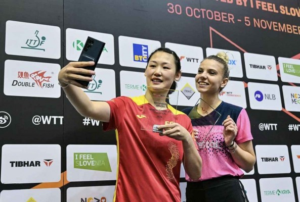 María Xiao, del UCAM, logra en Eslovenia su primer título internacional en dobles femeninos 
