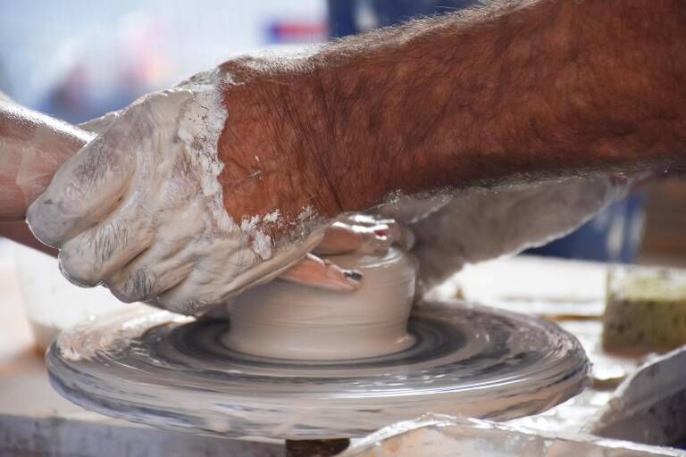 El Consell concede más de un millón de euros a 103 empresas artesanas para su modernización