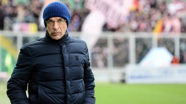 El técnico del Palermo, Ballardini, deja el club y será sustituido por De Zerbi