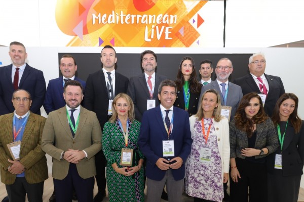 El turismo británico en la Comunitat crece a dos dígitos y ya supera los 1,7 millones en 2023