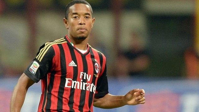 El internacional holandés Urby Emanuelson ficha por el Sheffield Wednesday