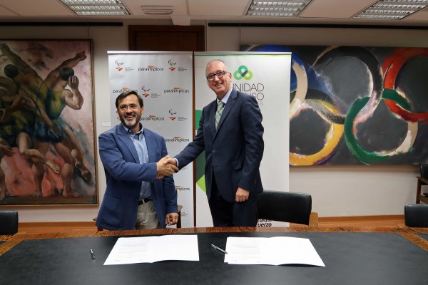 La Fundación Trinidad Alfonso y el
Comité Paralímpico Español renuevan
y amplían su alianza un año más