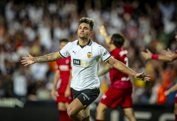 Hugo Duro cumplió 100 partidos de liga ante el Granada
