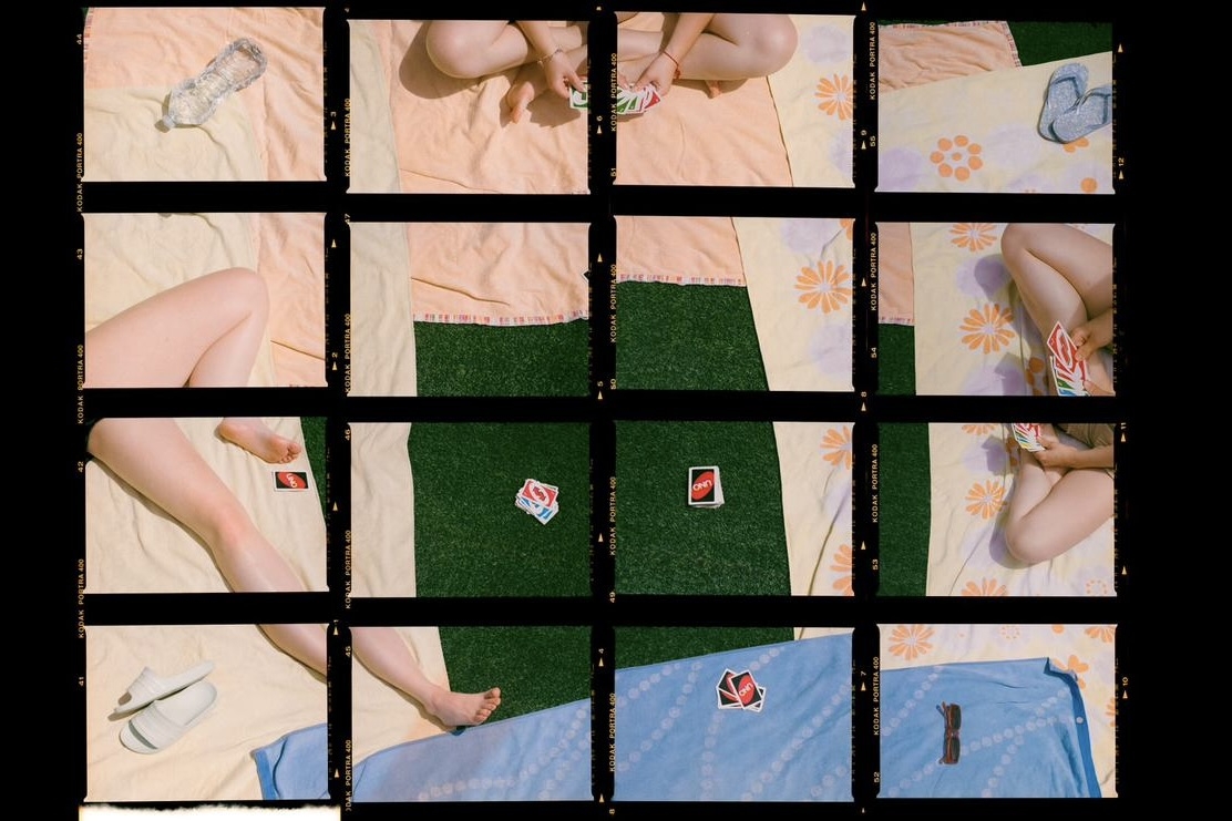 ‘Juegos de mesa’, el mantel fotográfico de Paula Berjillos