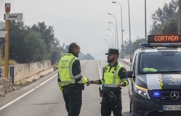 Los ayuntamientos de Ador y Palma de Gandia suspenden las clases este lunes en La Murtera