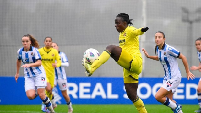 El Villarreal cae en el último suspiro en su visita a la Real Sociedad