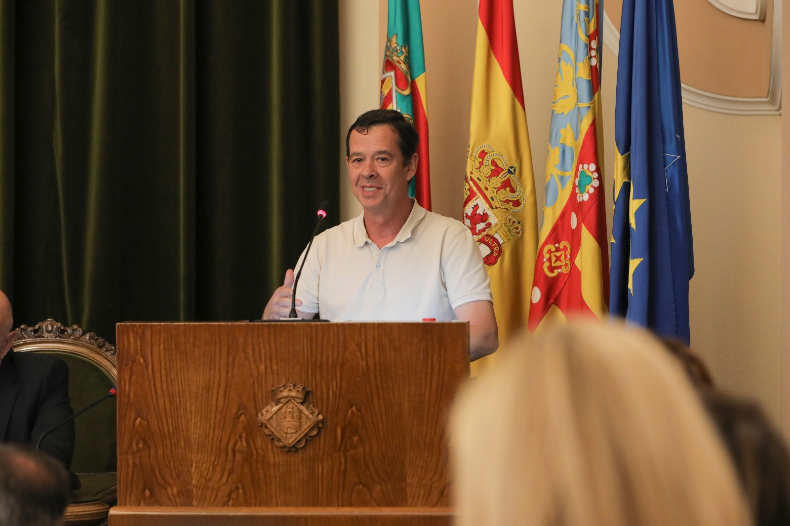 El PSPV pide a Carrasco que no use el valenciano como 