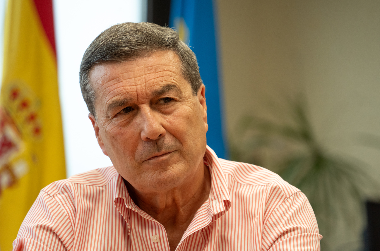 Sanidad se escuda en un informe de Hacienda para aplazar la jornada de 35 horas e invita renegociar