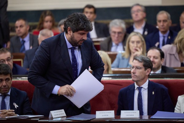 López Miras peleará en los tribunales contra la quita de la deuda catalana 