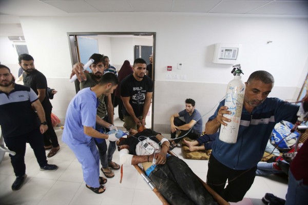 Un nuevo ataque contra un hospital del norte de Gaza deja decenas de muertos y heridos