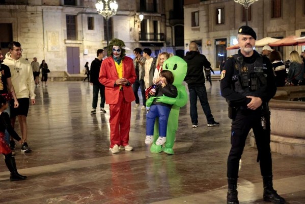 La última chorrada que hemos comprado los valencianos 