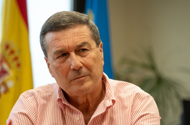 Sanidad se escuda en un informe de Hacienda para aplazar la jornada de 35 horas e invita renegociar