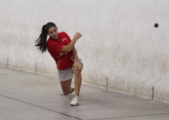 Les parelles d'Aida-Mar i Victoria-Myriam disputen la final de la Copa Diputació de Castelló de raspall